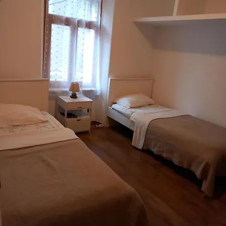 Apartment Ferienwohnung Apartman Póla